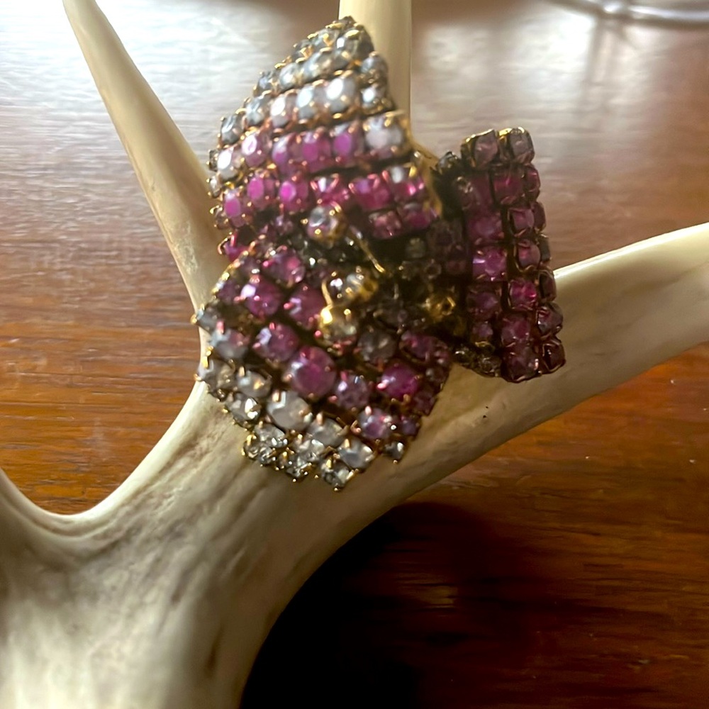 ERICKSON BEAMON CRYSTAL RING